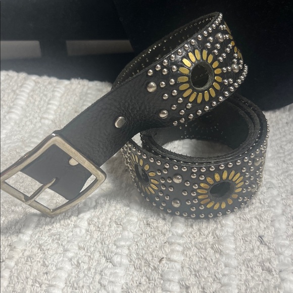 Calleen Cordero Black Studded Belt with Sunflower Design Unisex Size 38 - Picture 1 of 11